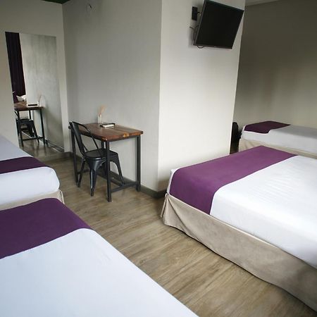 Hotel City Posadas Extérieur photo
