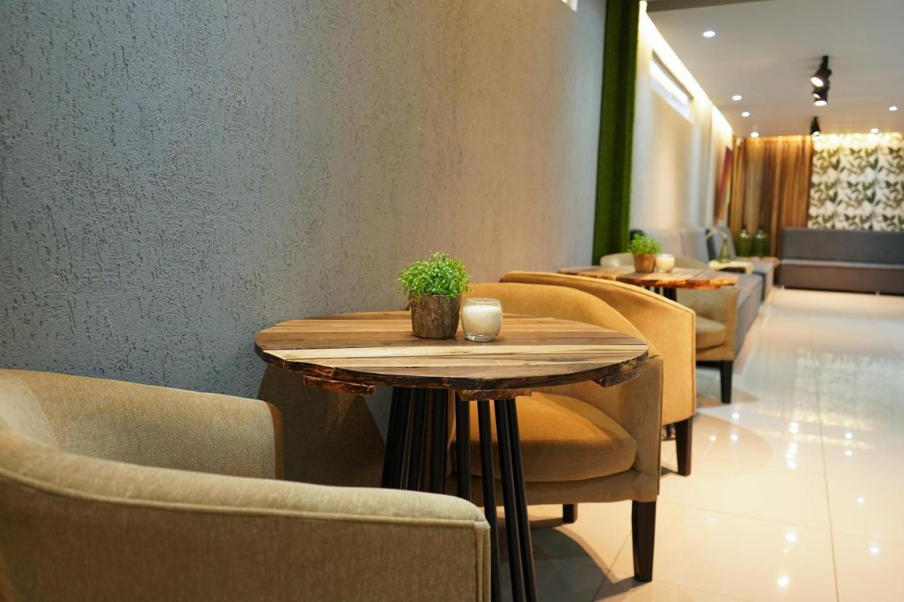 Hotel City Posadas Extérieur photo