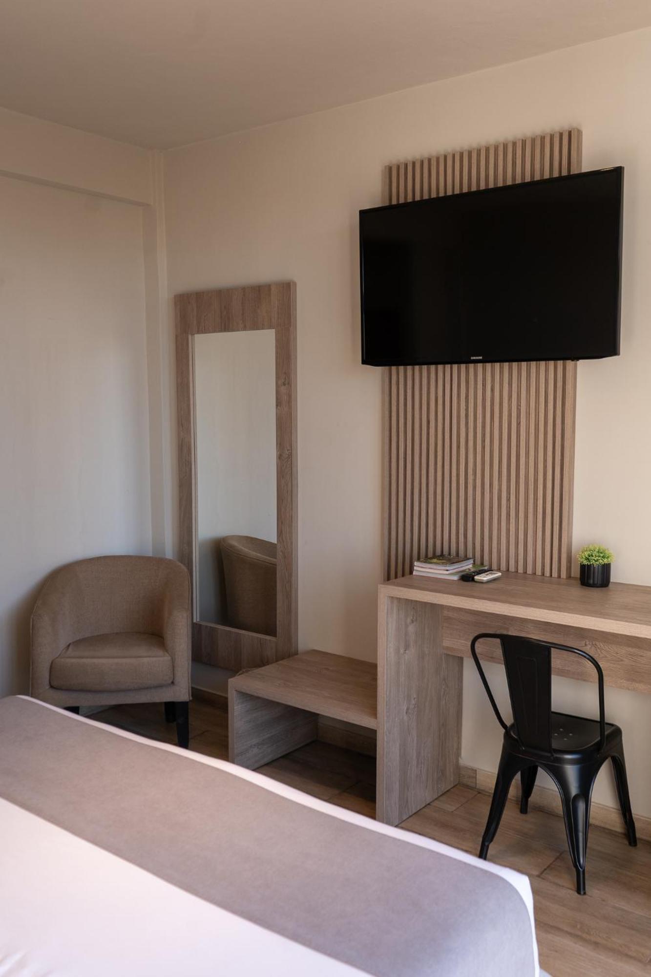 Hotel City Posadas Extérieur photo