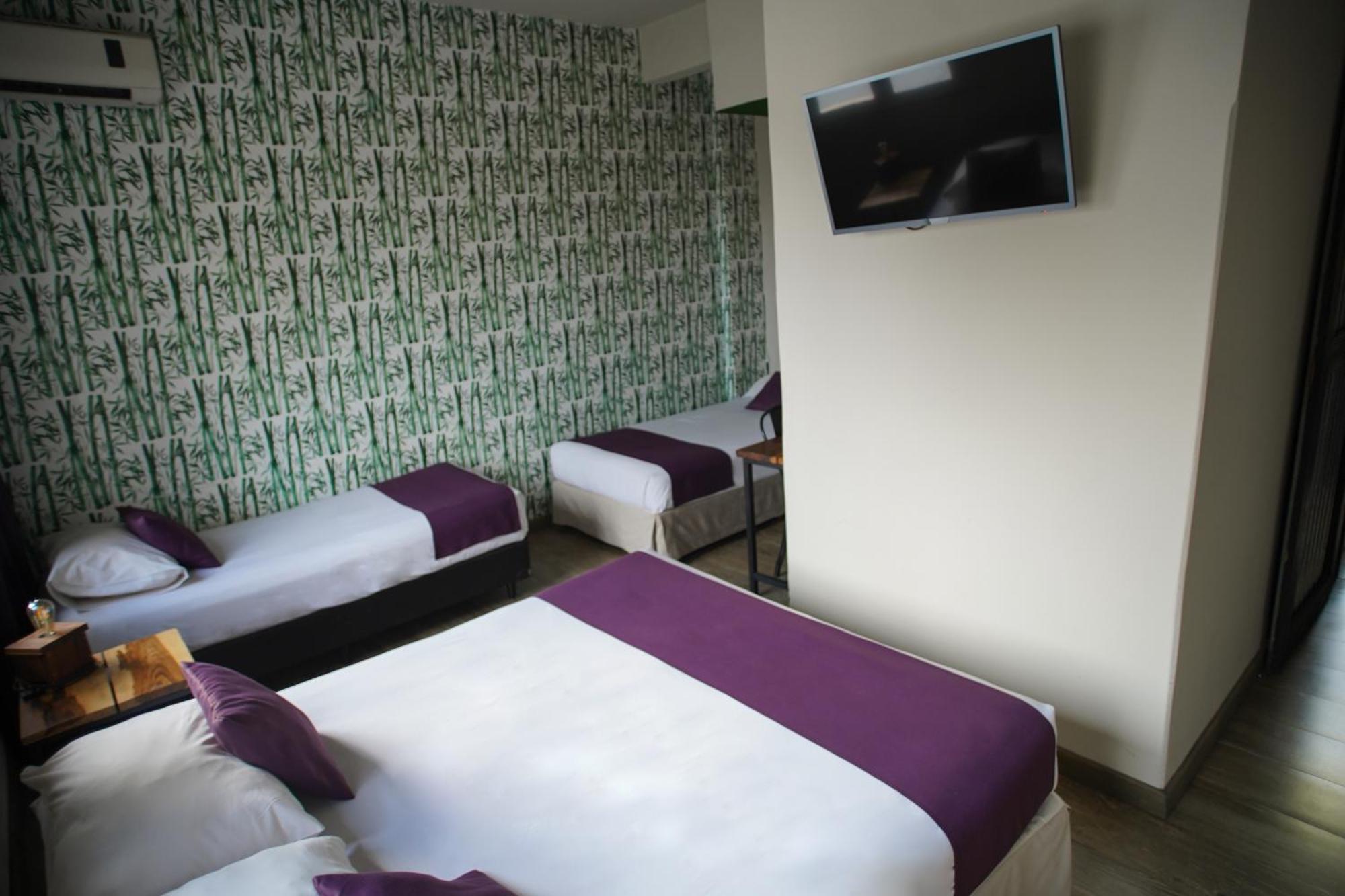 Hotel City Posadas Extérieur photo